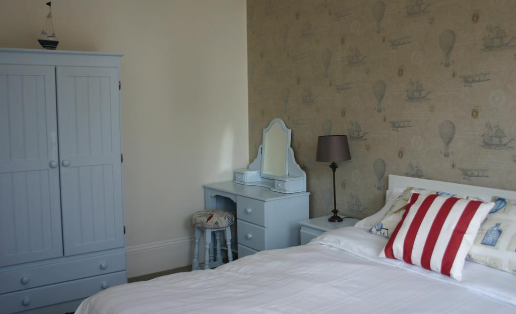 Cambridge House Guest House Eastbourne Pokój zdjęcie