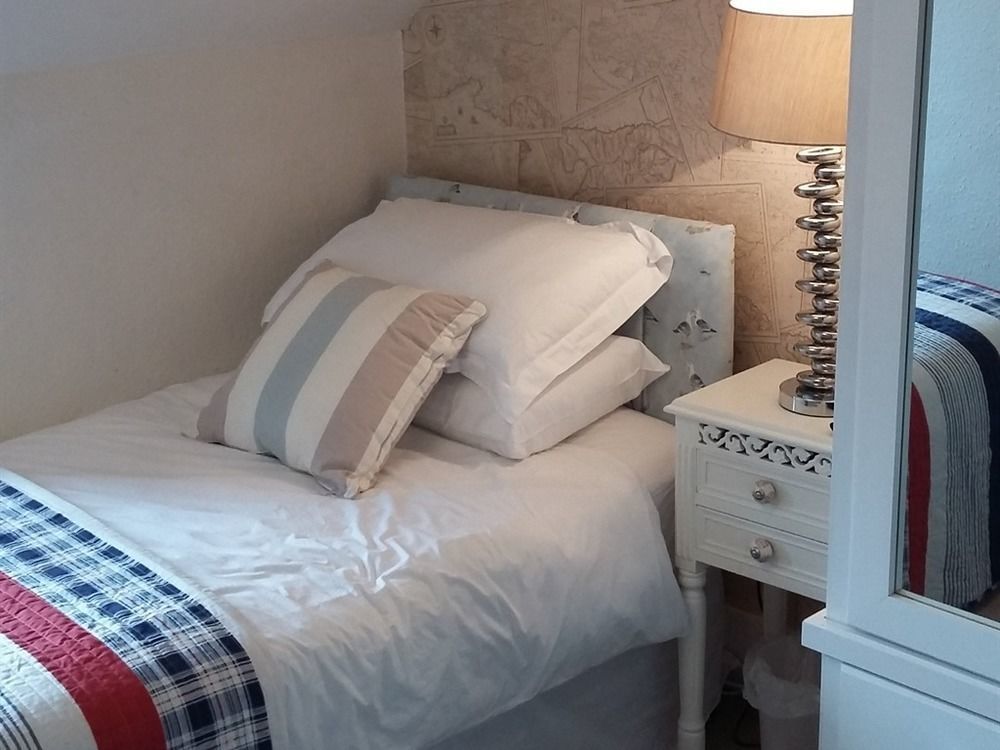 Cambridge House Guest House Eastbourne Zewnętrze zdjęcie