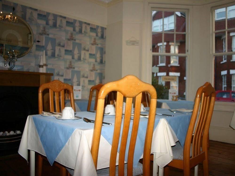 Cambridge House Guest House Eastbourne Zewnętrze zdjęcie